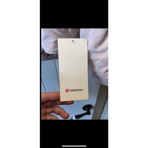 ❗️$130 LULULEMON wmns jacket❗️🎁🎄size LARGE - Picture 5 of 7